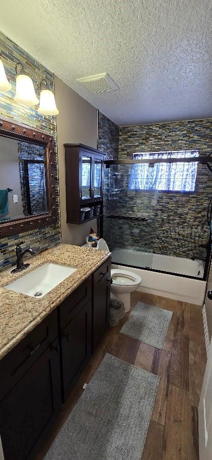 TAVARES SOUTH SHORES ON LAKE EUSTIS - Residential