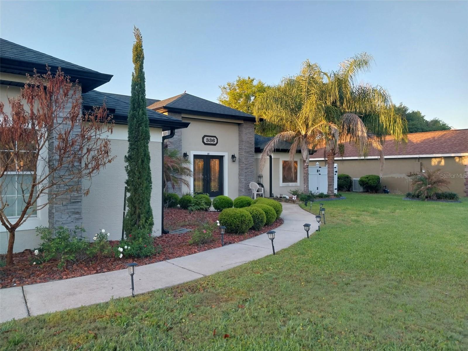 TAVARES SOUTH SHORES ON LAKE EUSTIS - Residential