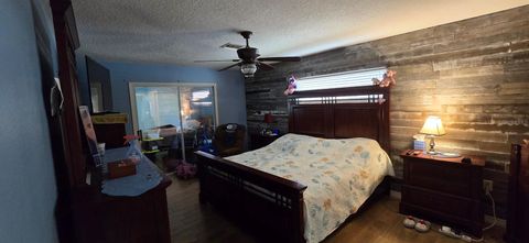 Tiny photo for 336 Lakecrest Drive, Tavares, FL 32778 (MLS # G5110511)