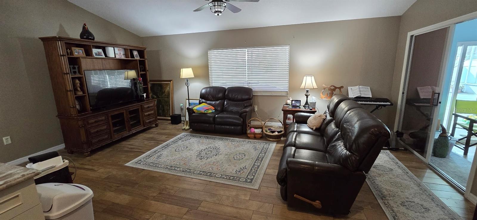 TAVARES SOUTH SHORES ON LAKE EUSTIS - Residential