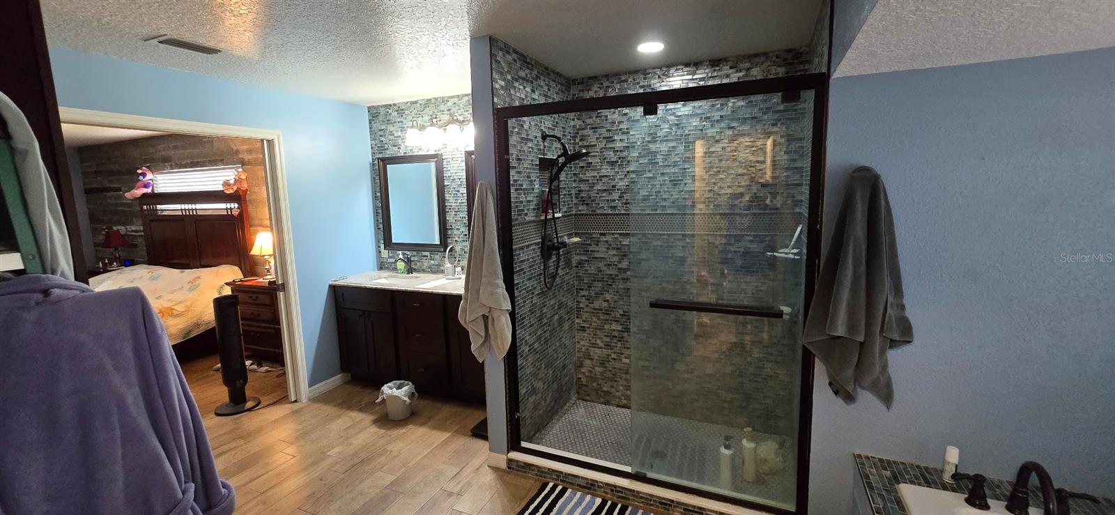 TAVARES SOUTH SHORES ON LAKE EUSTIS - Residential