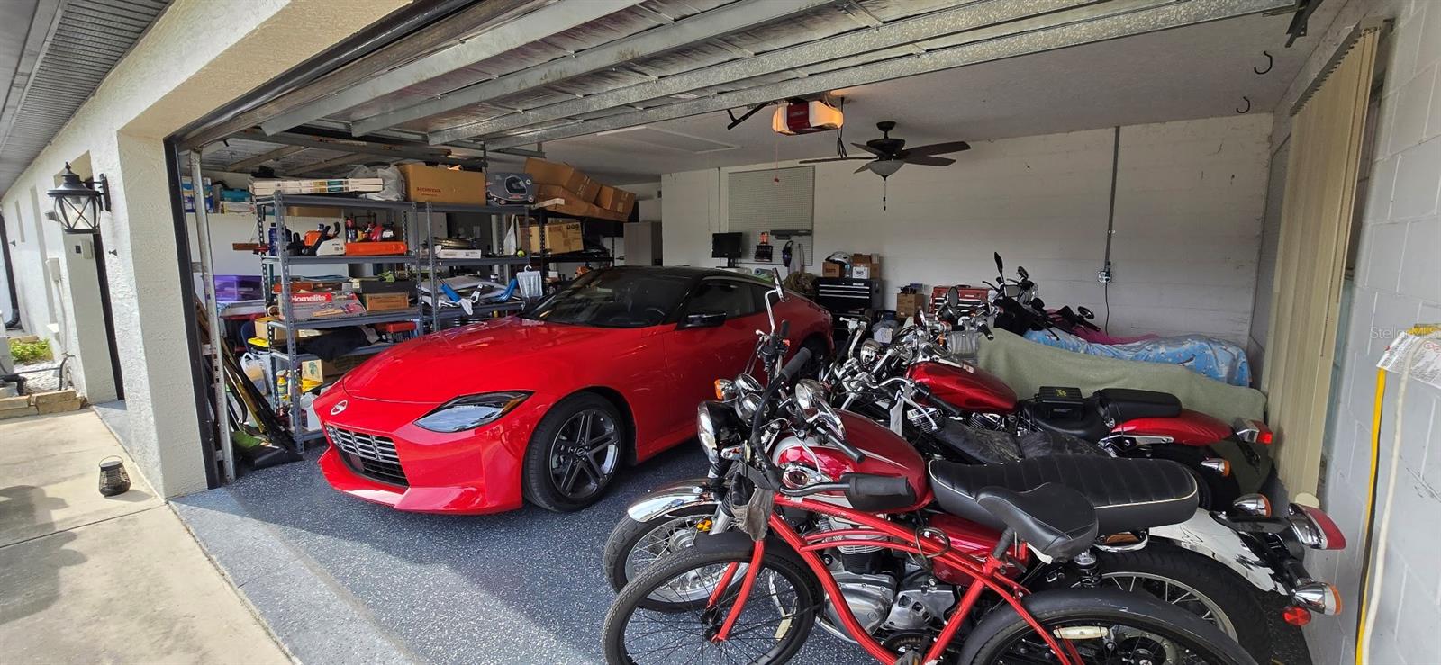 TAVARES SOUTH SHORES ON LAKE EUSTIS - Residential