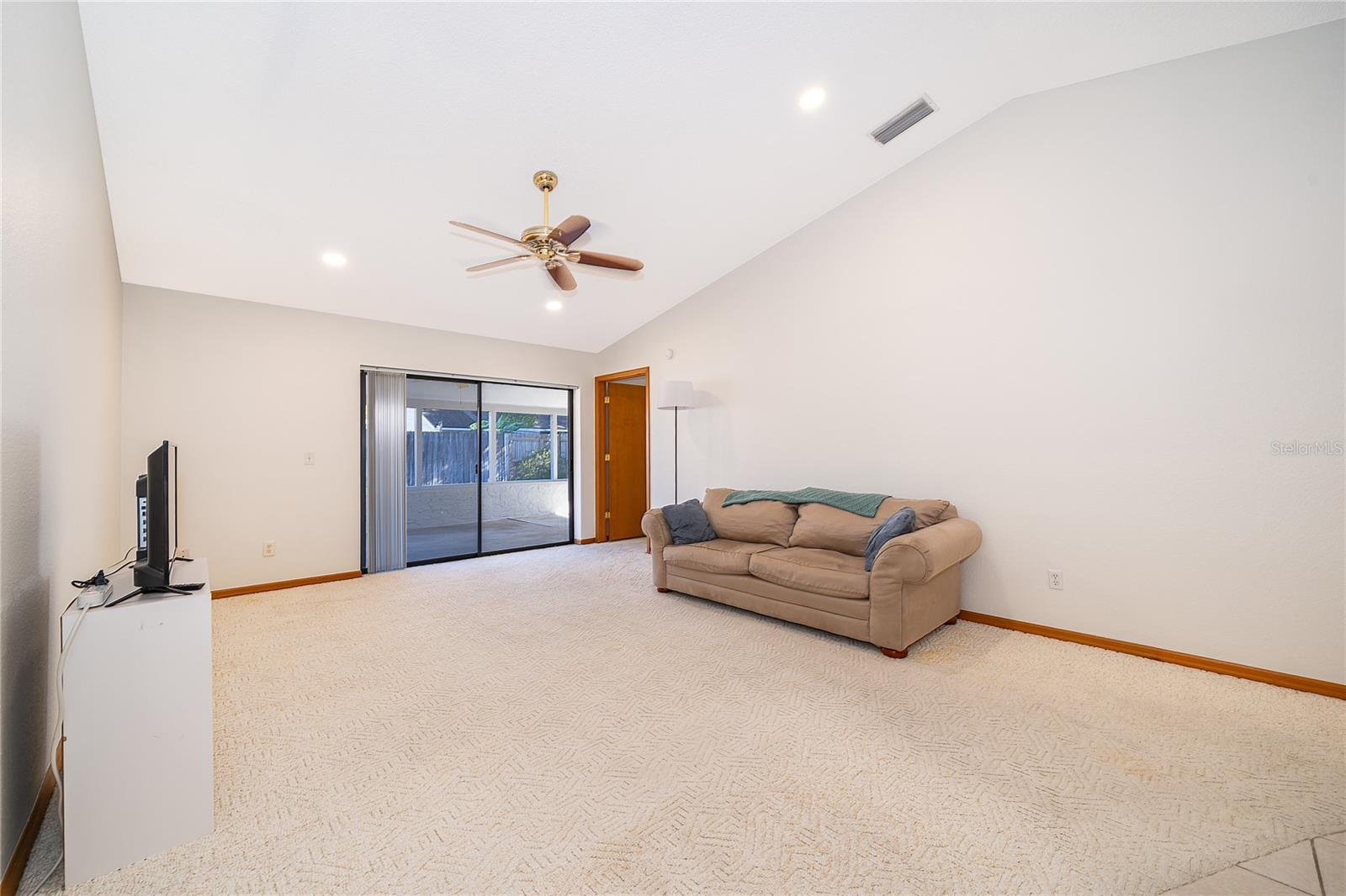 ALAFAYA WOODS PH 06 - Residential