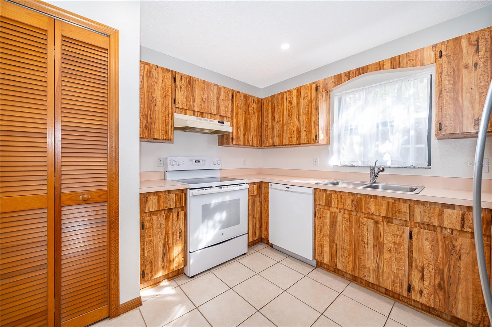 ALAFAYA WOODS PH 06 - Residential