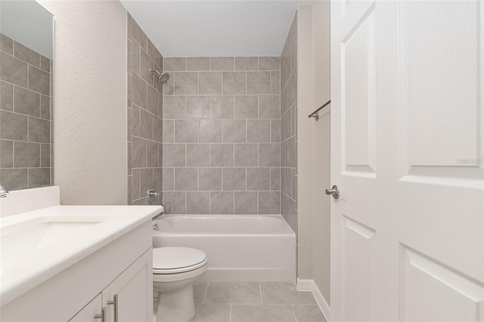 RAINBOW SPGS 5TH - Residential