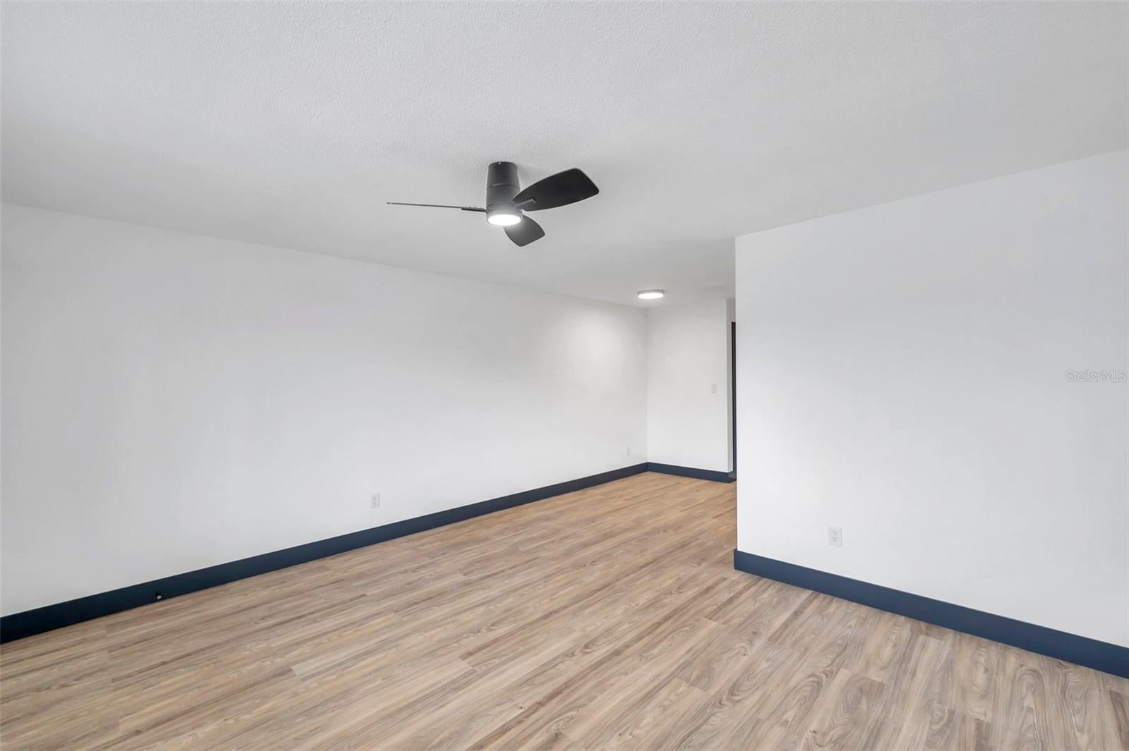 2366 SHELLEY STREET 10