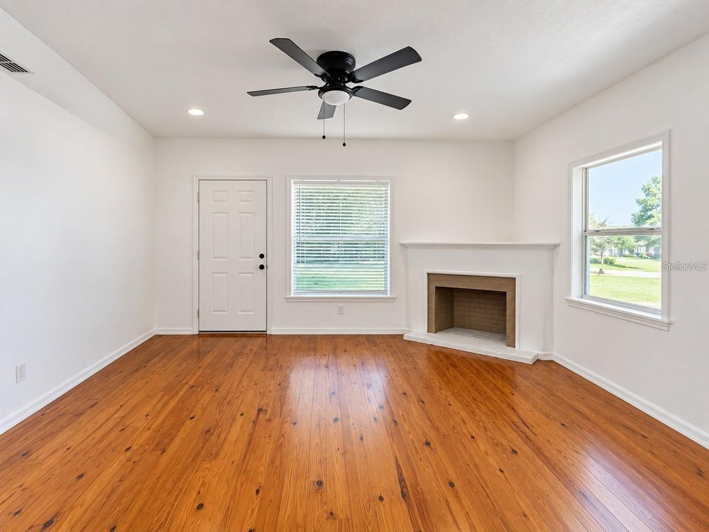 Photo of 320 S Courtland Avenue, Bartow, FL 33830 (MLS # L4965406)