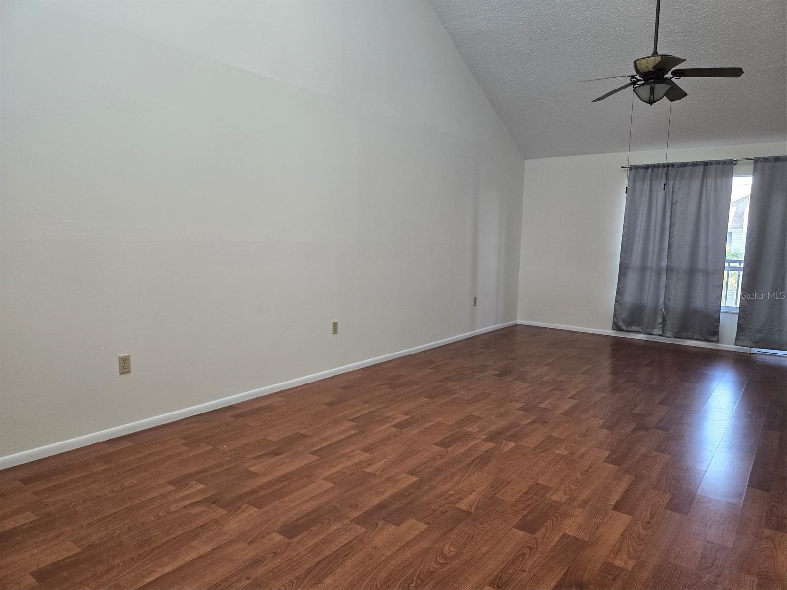 SAYBROOK MANOR - Residential