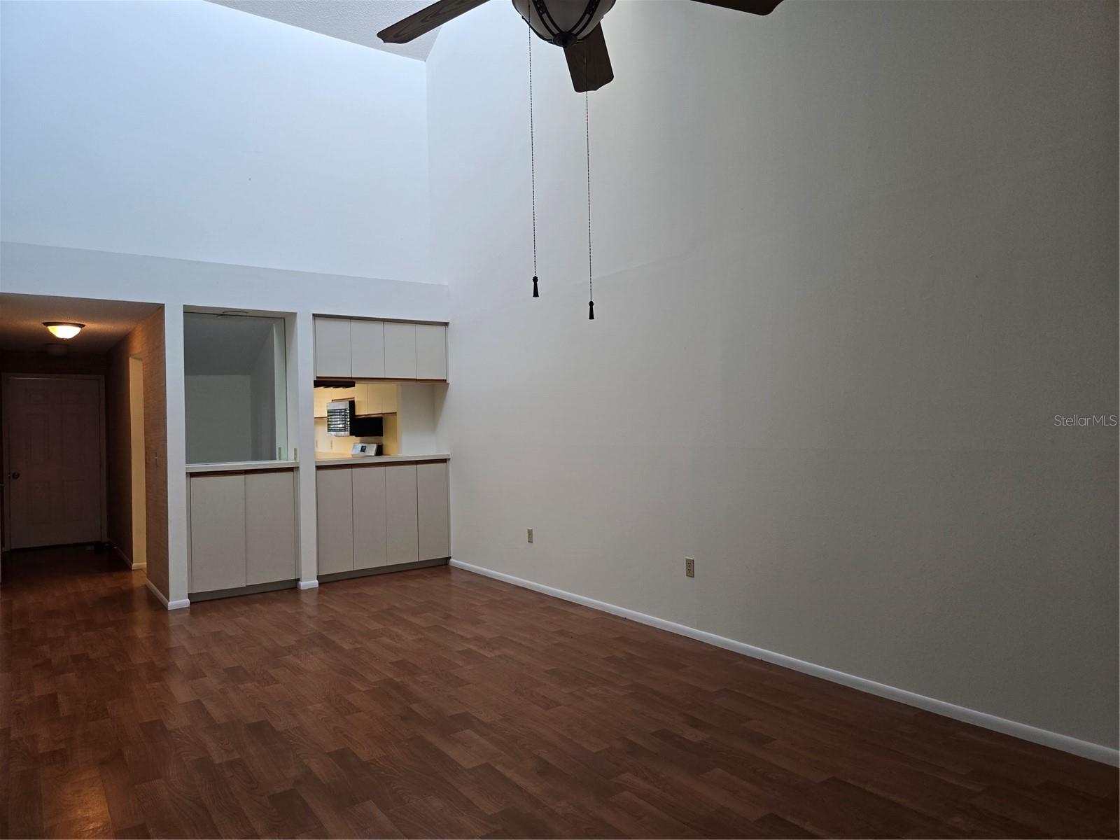 SAYBROOK MANOR - Residential