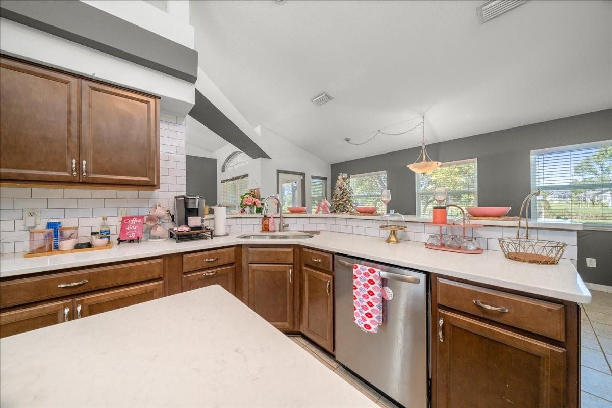 KINGSLAND COUNTRY ESTATE - Residential