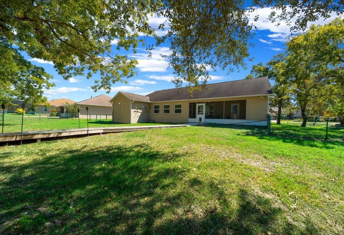KINGSLAND COUNTRY ESTATE - Residential