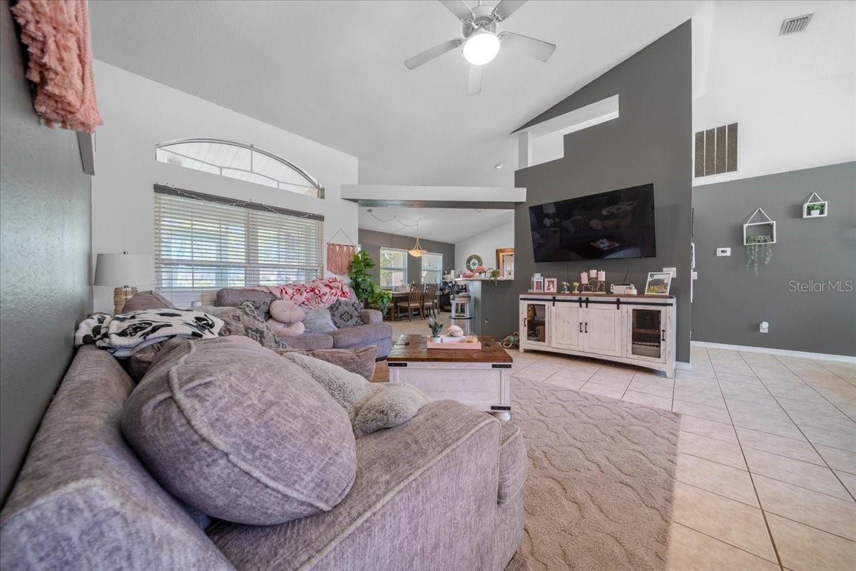 KINGSLAND COUNTRY ESTATE - Residential