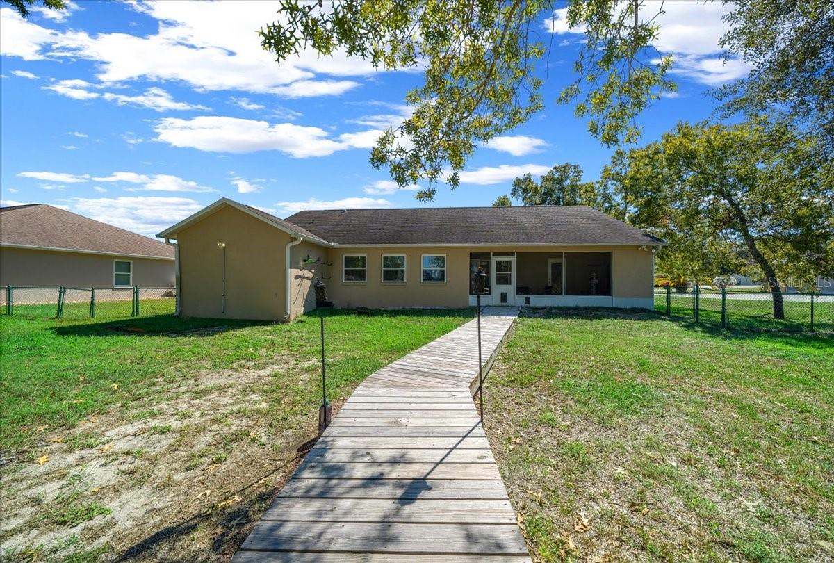 KINGSLAND COUNTRY ESTATE - Residential