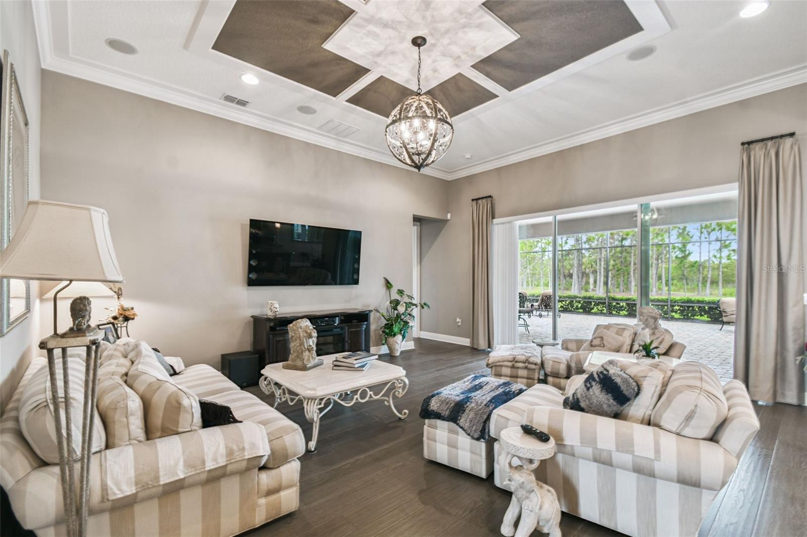 519 TAPATIO LANE