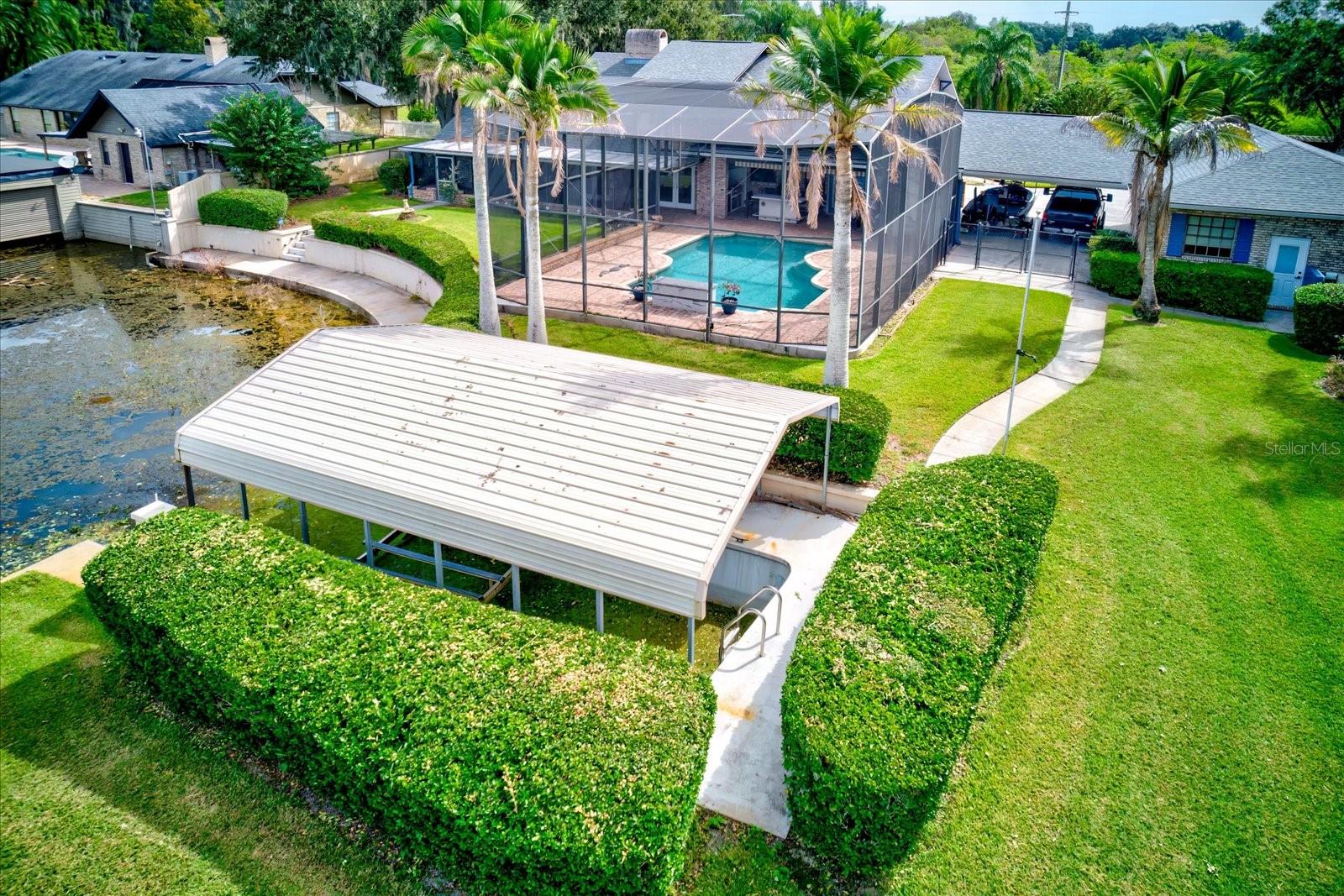 3060 TOHOPEKALIGA DRIVE