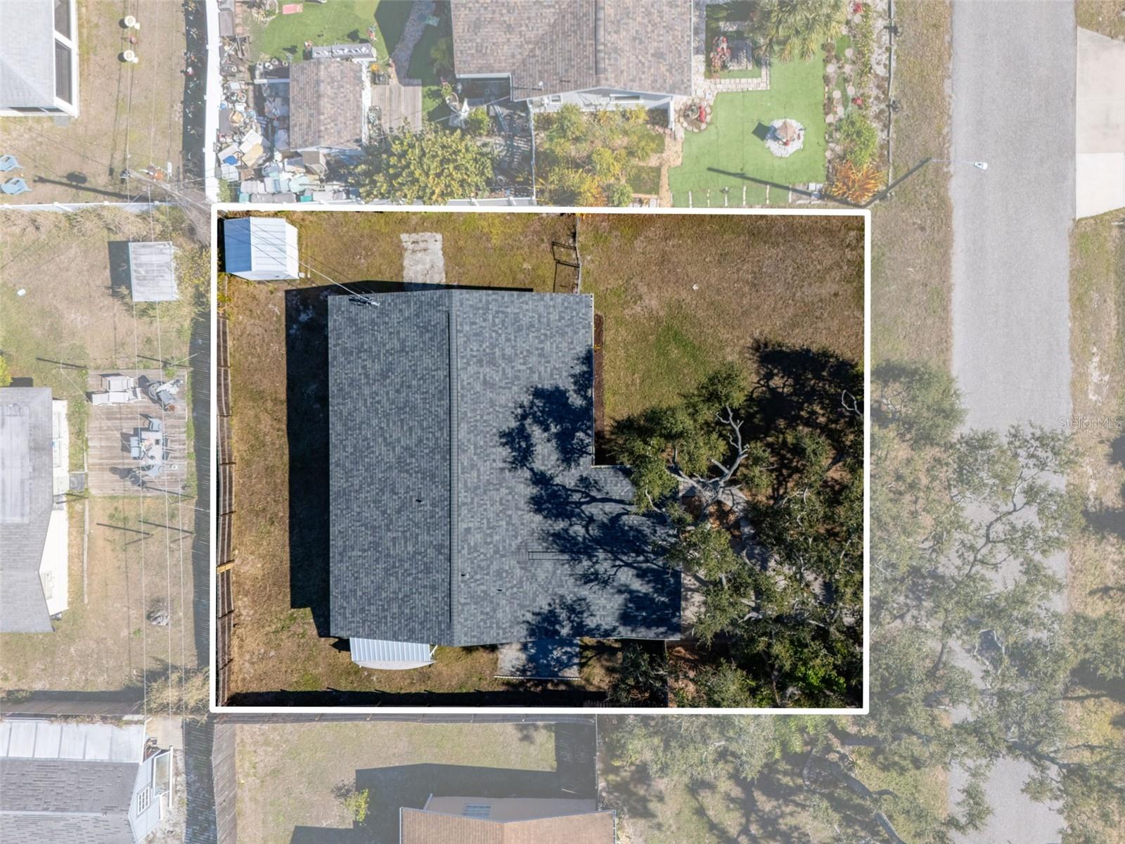 SOUTH VENICE - Residential