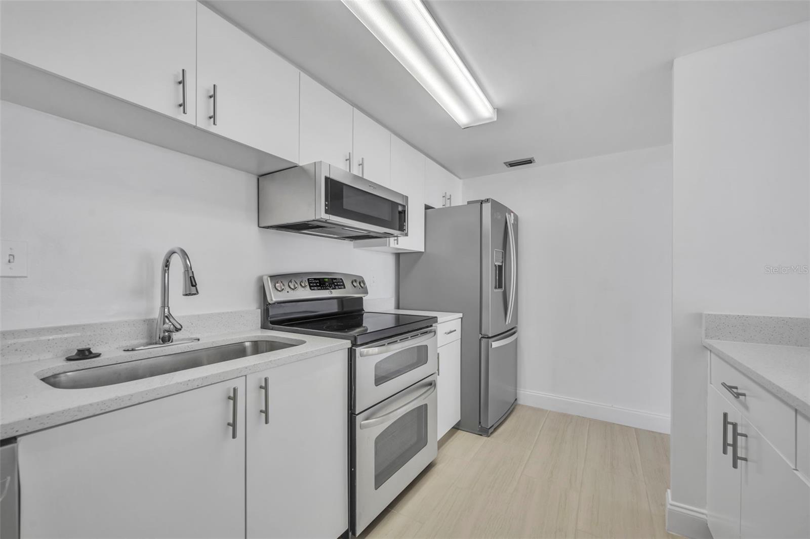 OCEAN RITZ CONDO - Residential Lease