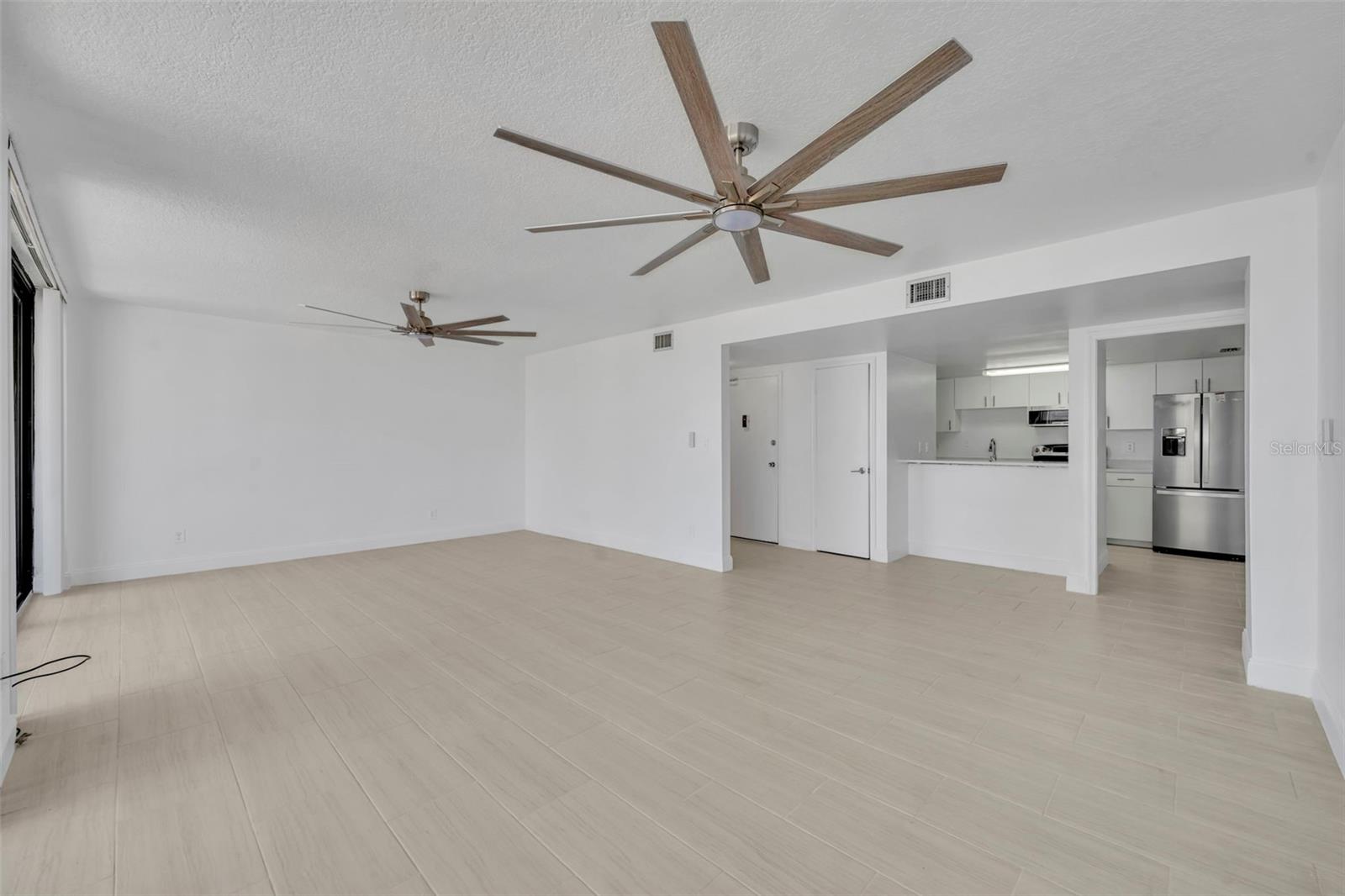 OCEAN RITZ CONDO - Residential Lease
