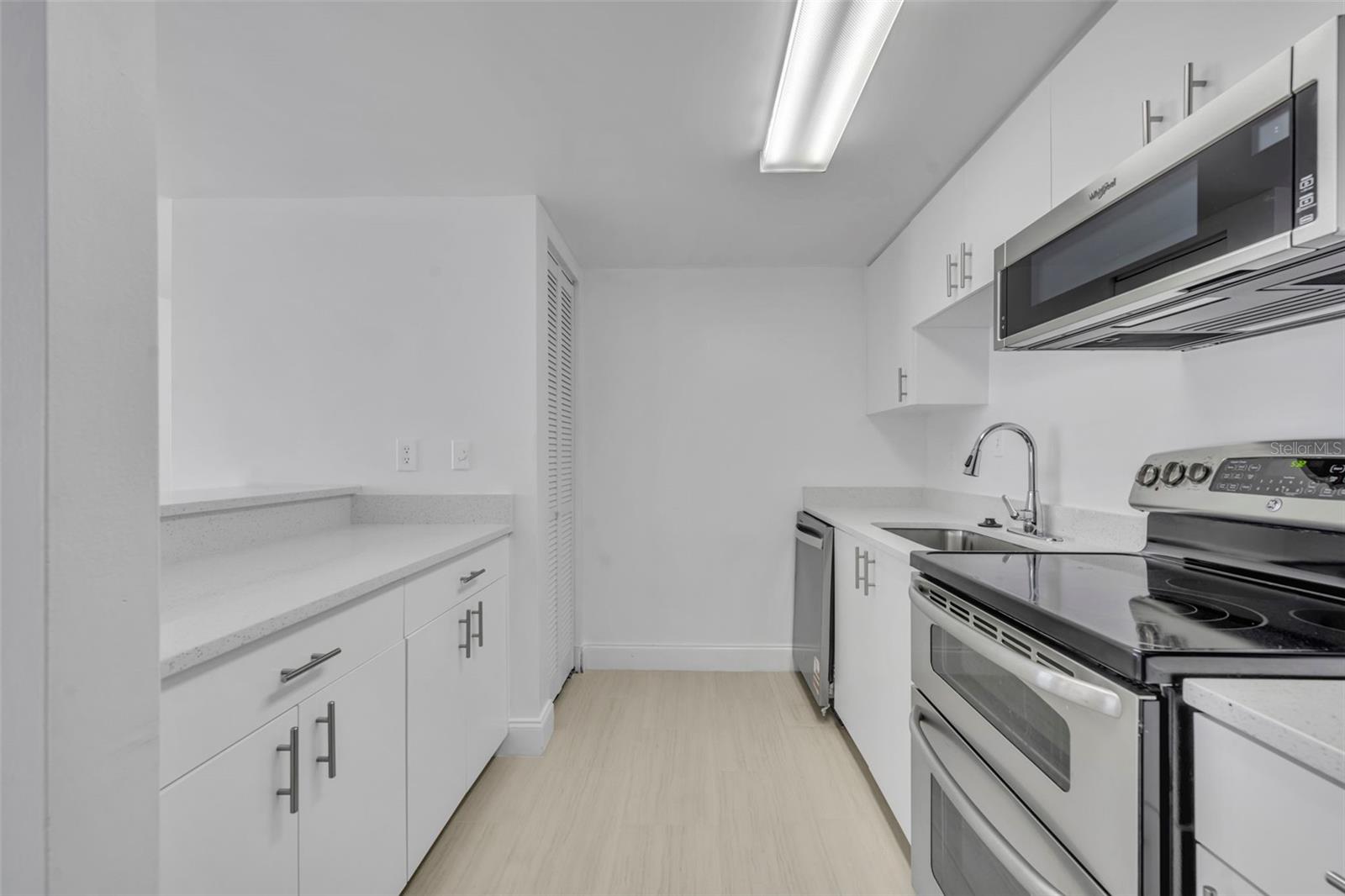 OCEAN RITZ CONDO - Residential Lease