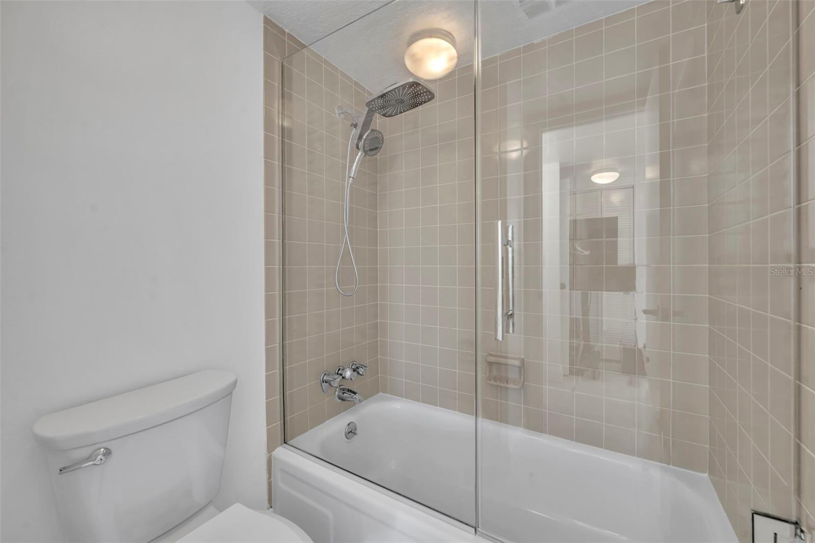 OCEAN RITZ CONDO - Residential Lease