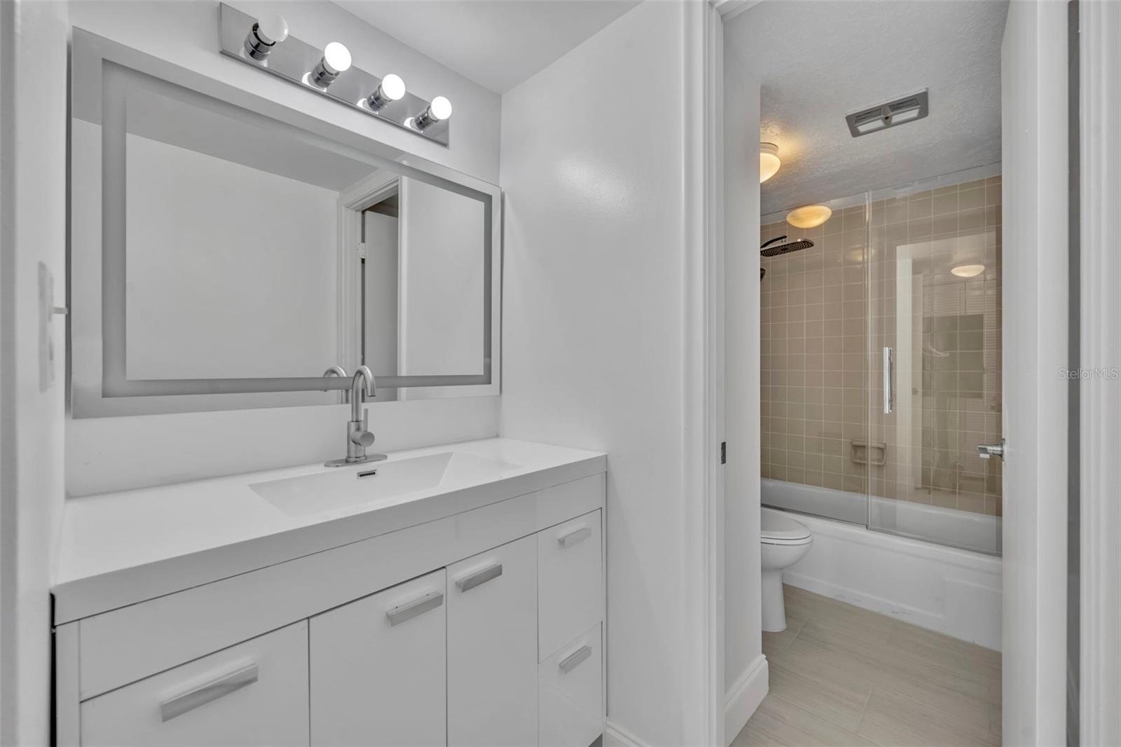 OCEAN RITZ CONDO - Residential Lease