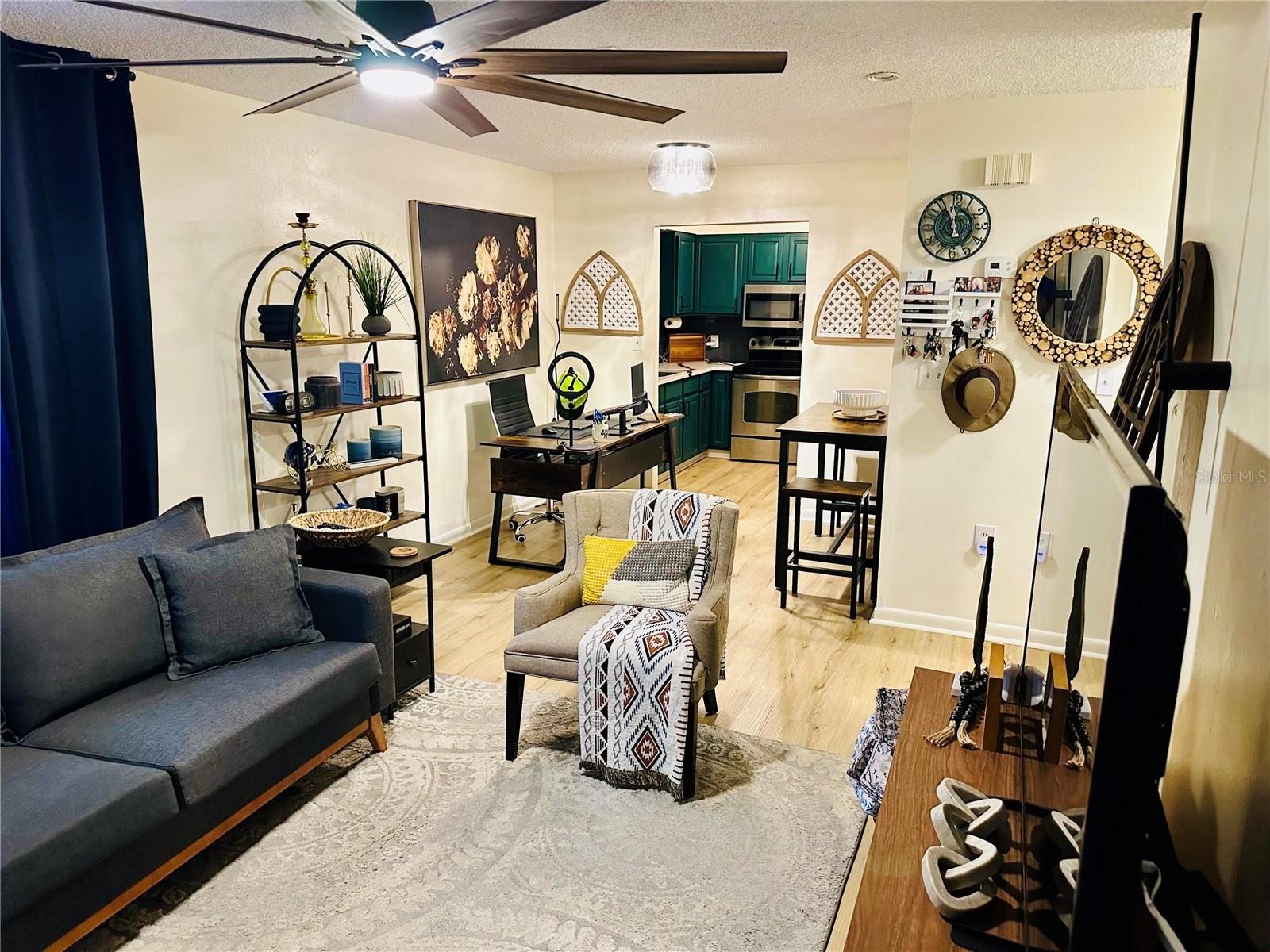 LAKEWOOD PLACE - Residential Income