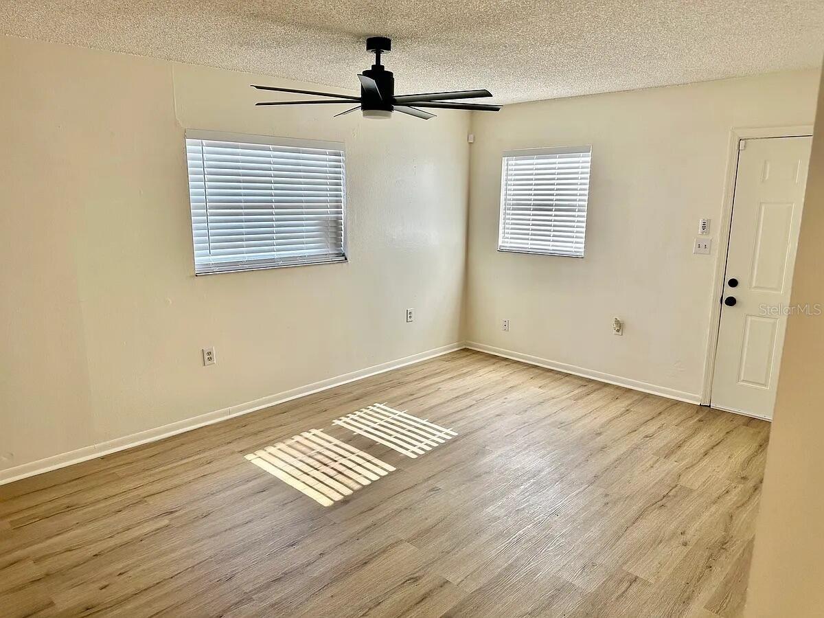 LAKEWOOD PLACE - Residential Income