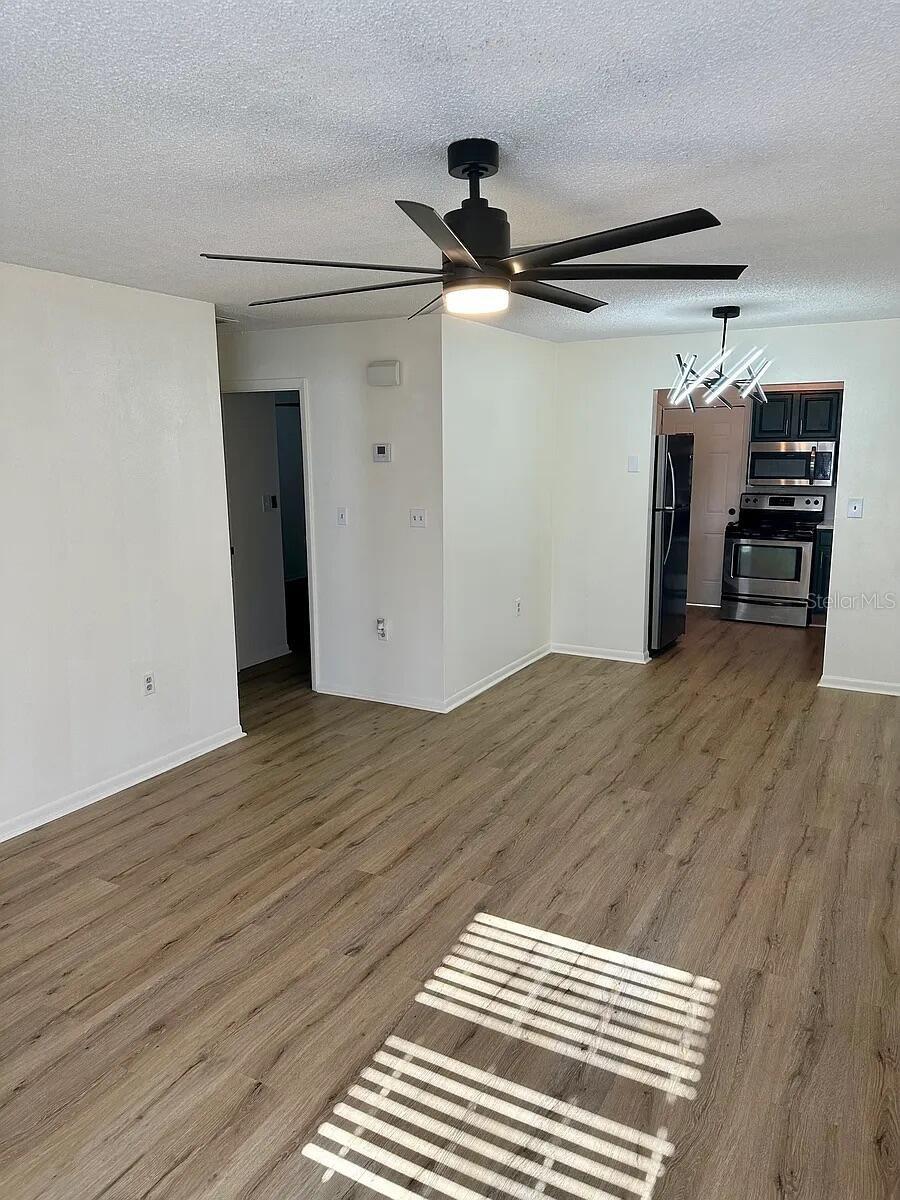 LAKEWOOD PLACE - Residential Income