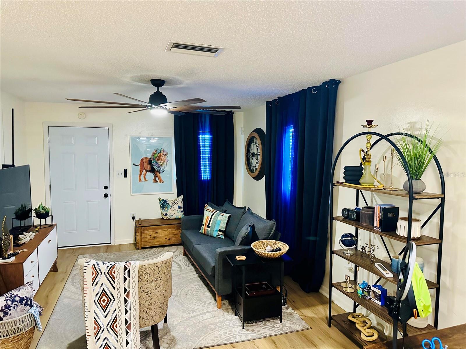 LAKEWOOD PLACE - Residential Income