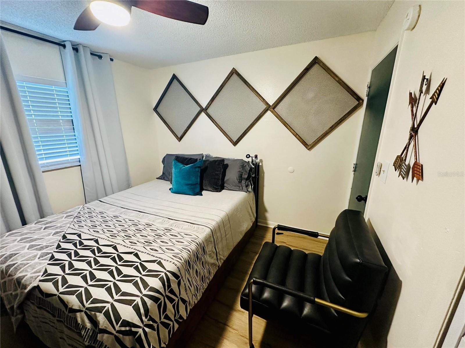 LAKEWOOD PLACE - Residential Income