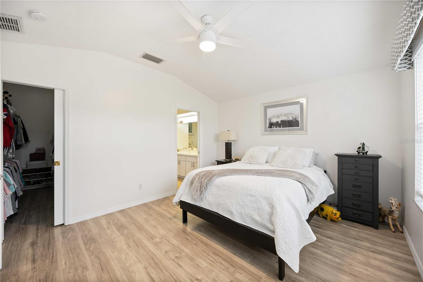 FAIRWAY VILLAGE PH 3 - Residential