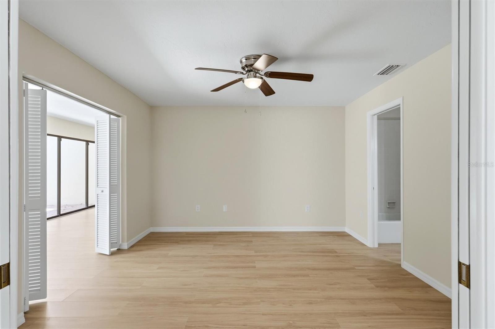 THE VILLAS AT WILD OAK BAY IV - Residential