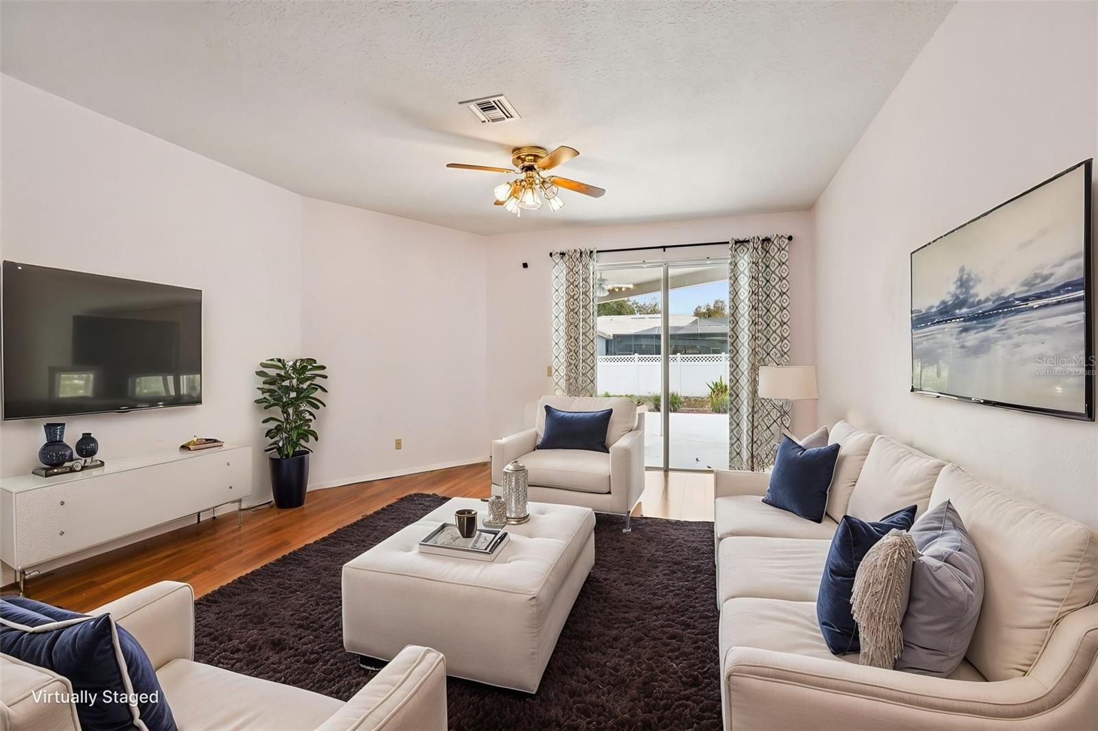 HUNTERS GREEN PRCL 14A PHAS - Residential