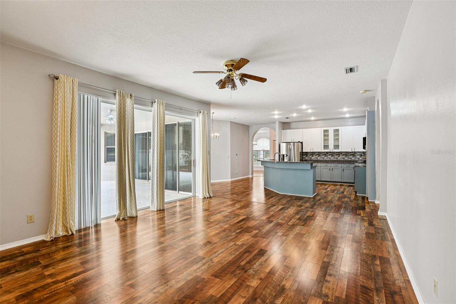 HUNTERS GREEN PRCL 14A PHAS - Residential