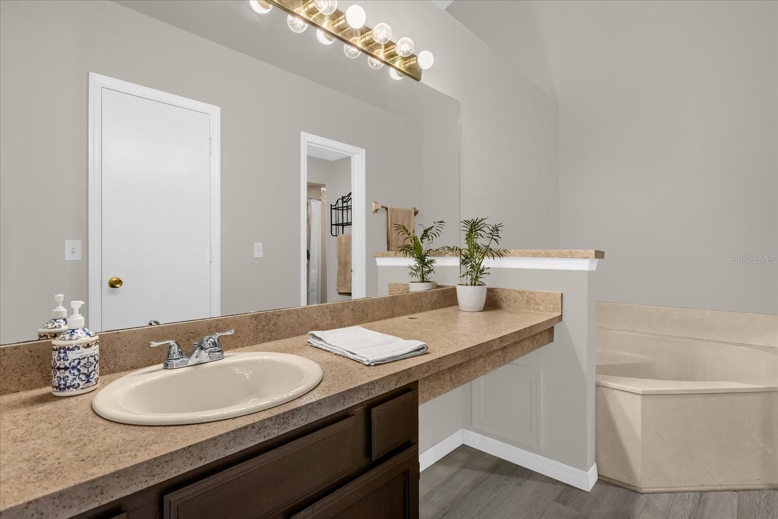 METROWEST REP TR 10 - Residential