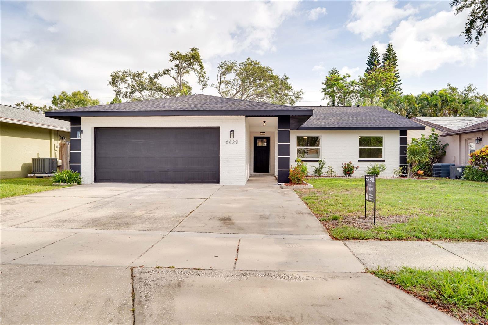 Under contract-accepting backup offers. Beautiful home in Pinellas with 4 bedrooms, 2 bathrooms and a stunning pool with great and relax pound view. Fully remodeled from top to bottom, including the roof, AC, Water Heater, appliances, pool motor. It sits on an ideal elevation to prevent flooring and expensive insurance. This property did not flood during previous hurricanes and is perfectly located in just 7 miles drive west on Park Blvd to the renowned Gulf of Mexico Beaches, grocery stores, and shopping centers.
The pool offers a peaceful, relaxing view where you can enjoy the beautiful colors of the sky.
The house is completely renovated and ready for you to move in, just bring your furniture and add your personal touch to make it your home.