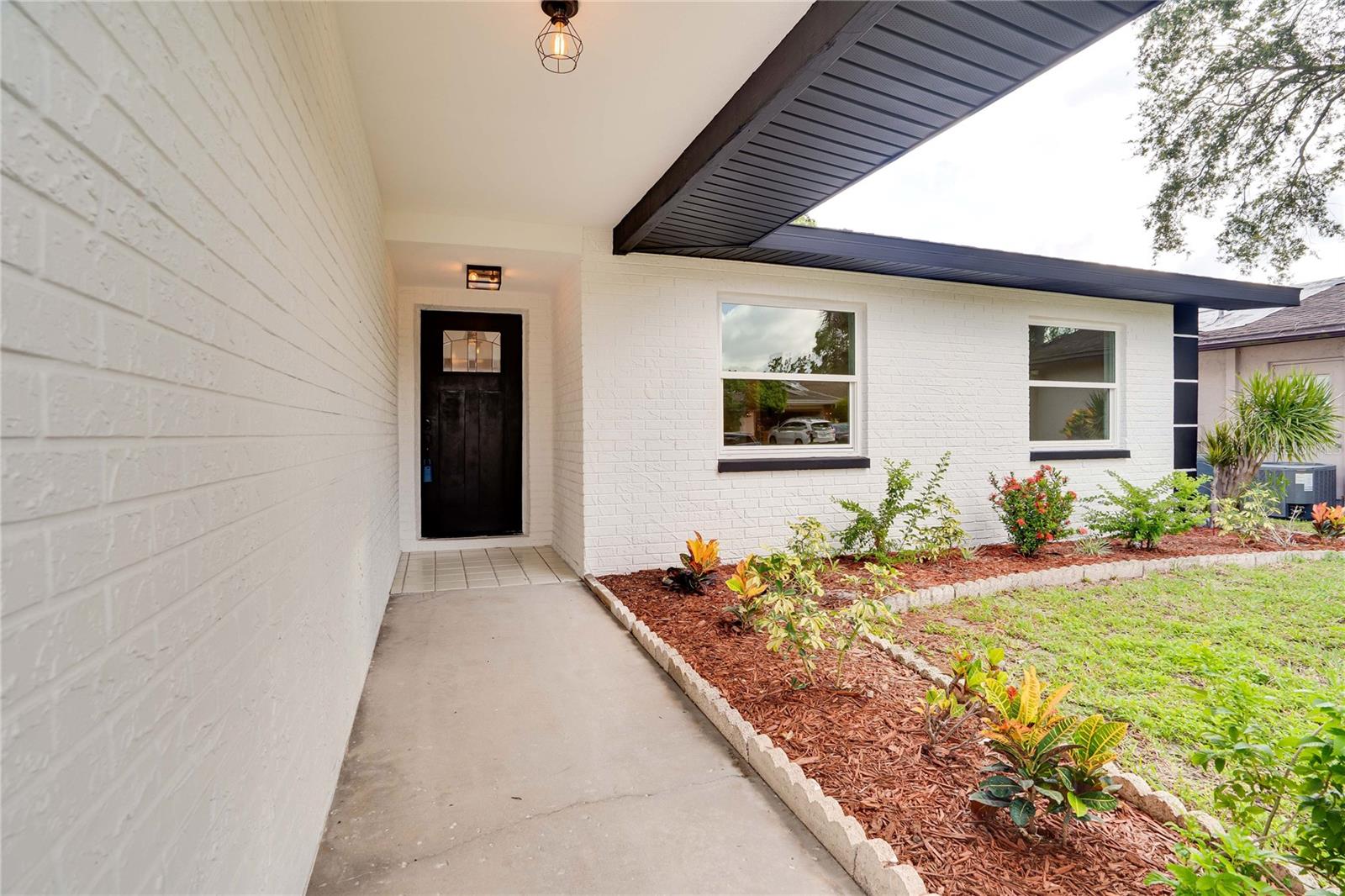 6829 CIRCLECREEK DRIVE