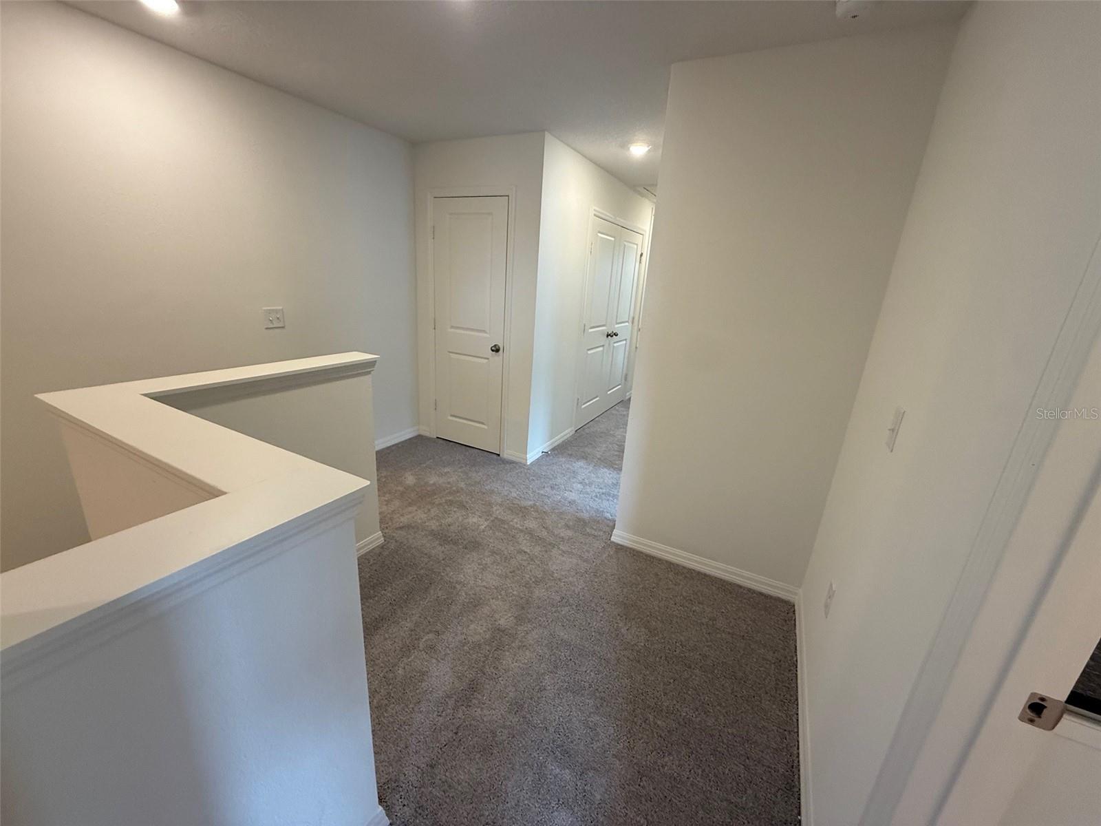 RESERVE/FRST LK PH 1 - Residential Lease