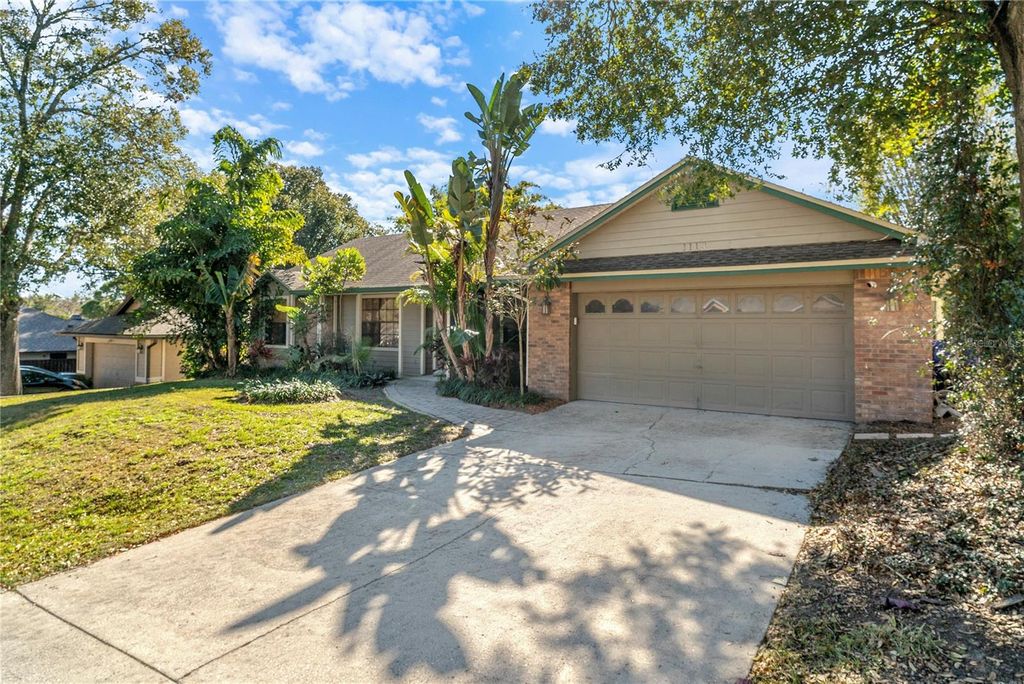 Photo of 1113 Climbing Rose Drive, Orlando, FL 32818 (MLS # O6377819)