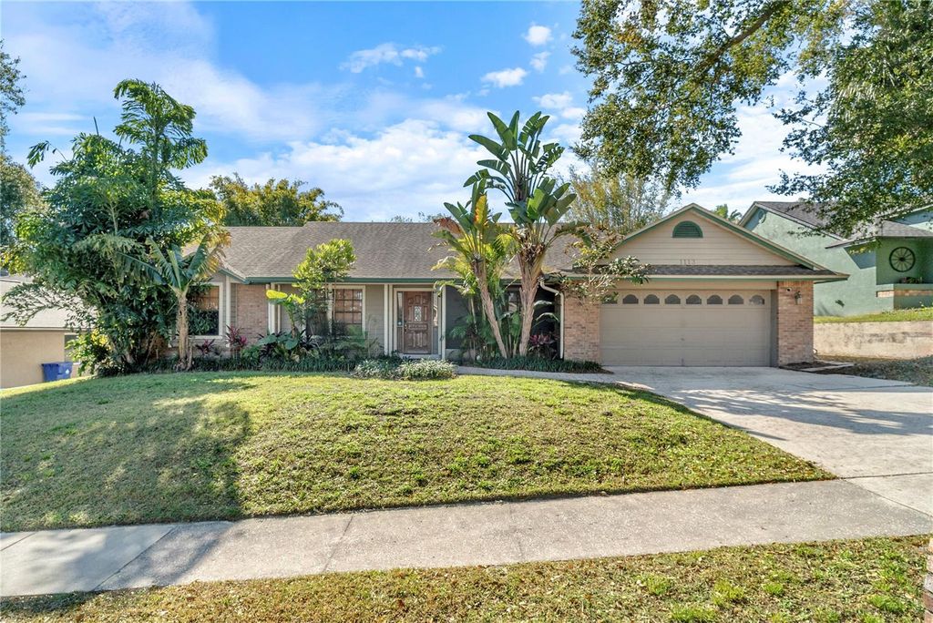 Photo of 1113 Climbing Rose Drive, Orlando, FL 32818 (MLS # O6377819)