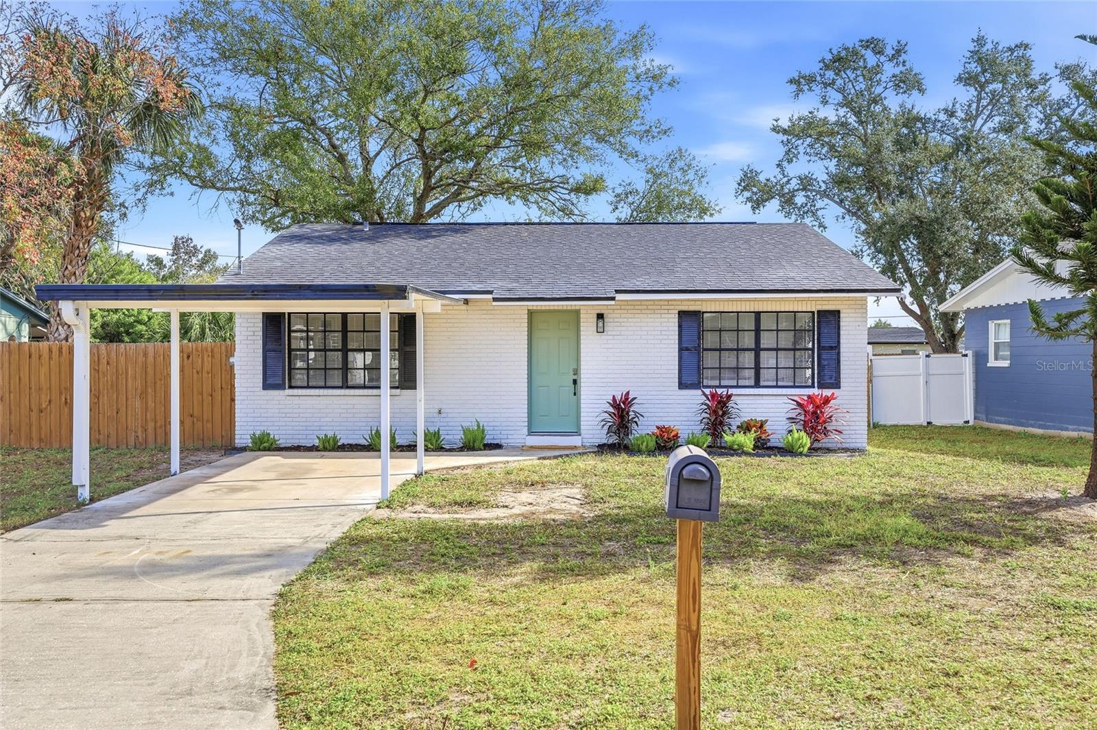 TREASURE PK - Residential