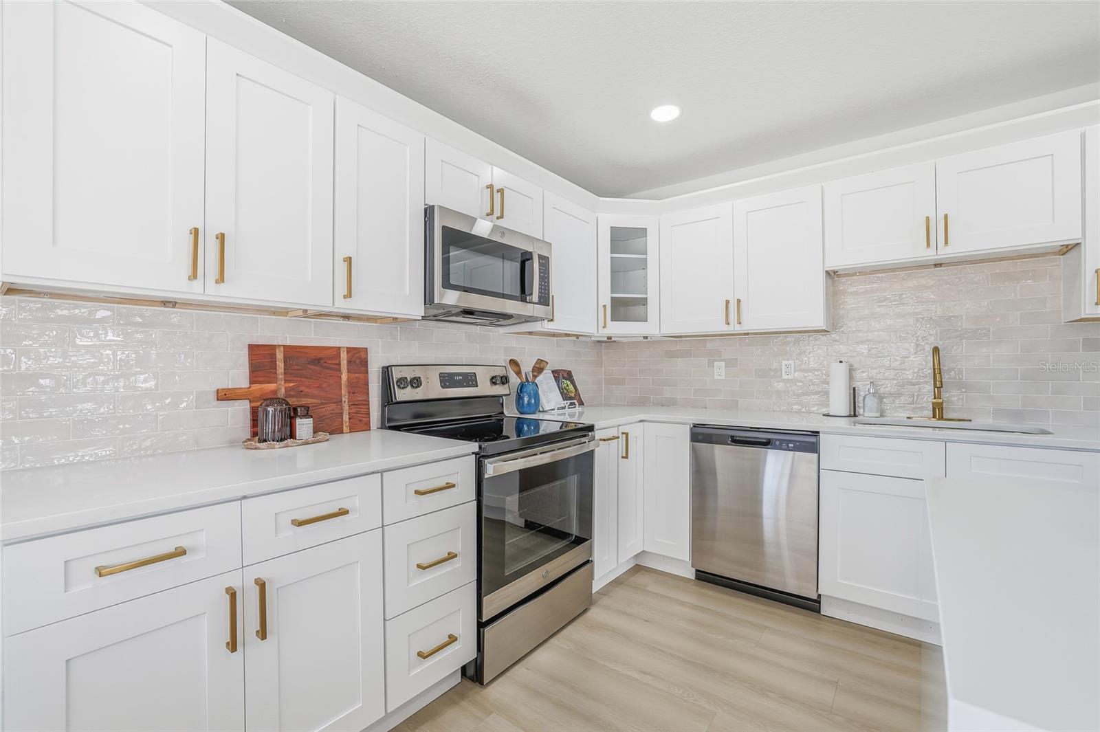 TREASURE PK - Residential