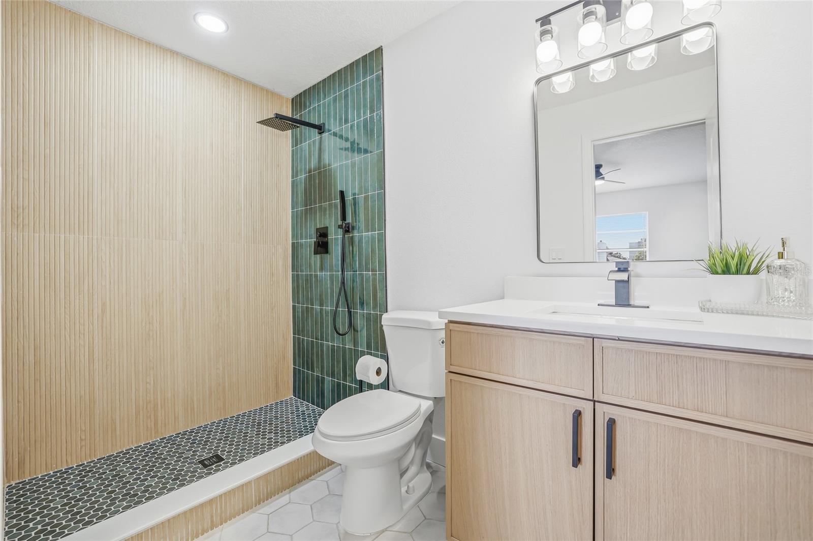 TREASURE PK - Residential