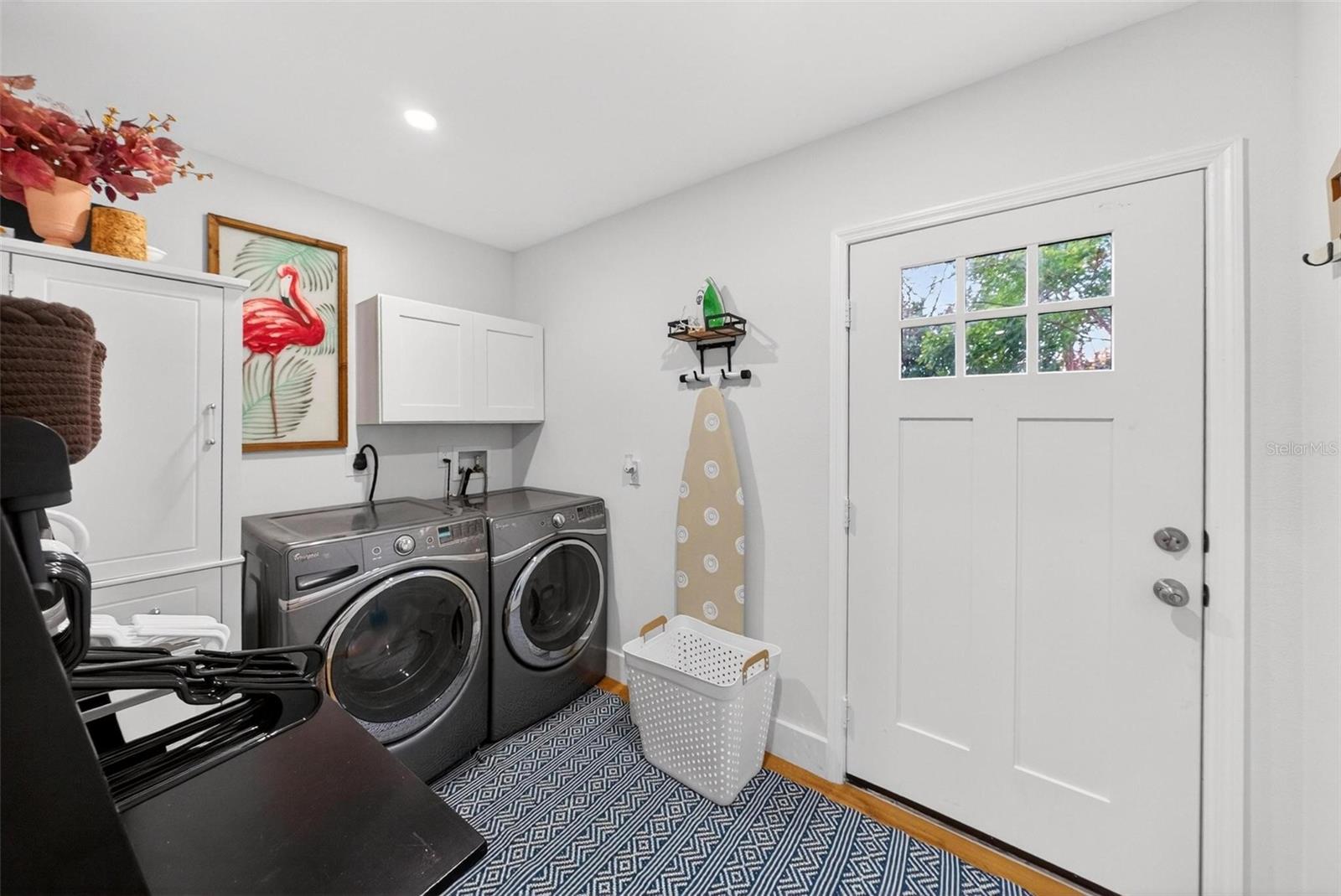 MOUNT DORA GRANITE STATE COURT - Residential