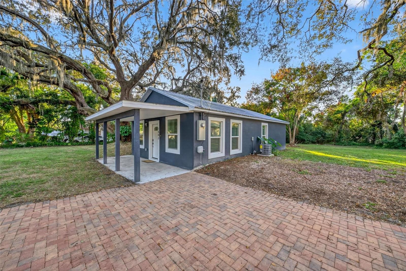 MOUNT DORA GRANITE STATE COURT - Residential