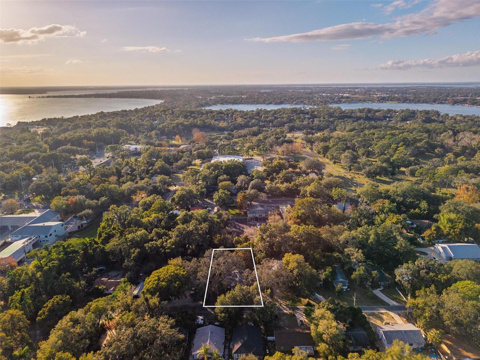 MOUNT DORA GRANITE STATE COURT - Residential
