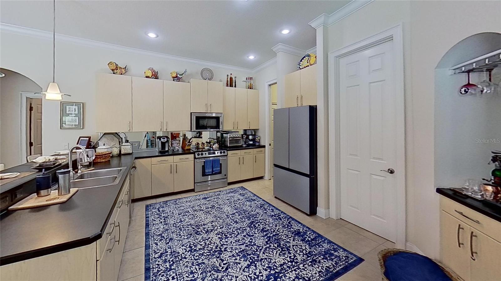 MISSION VALLEY ESTATE SEC A - Residential