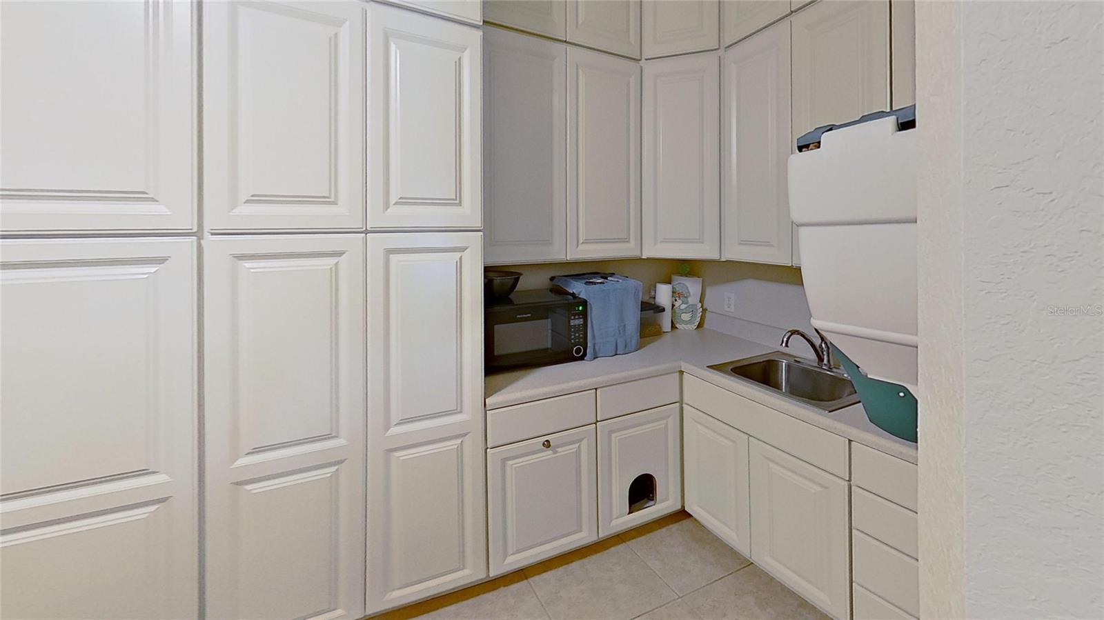 MISSION VALLEY ESTATE SEC A - Residential