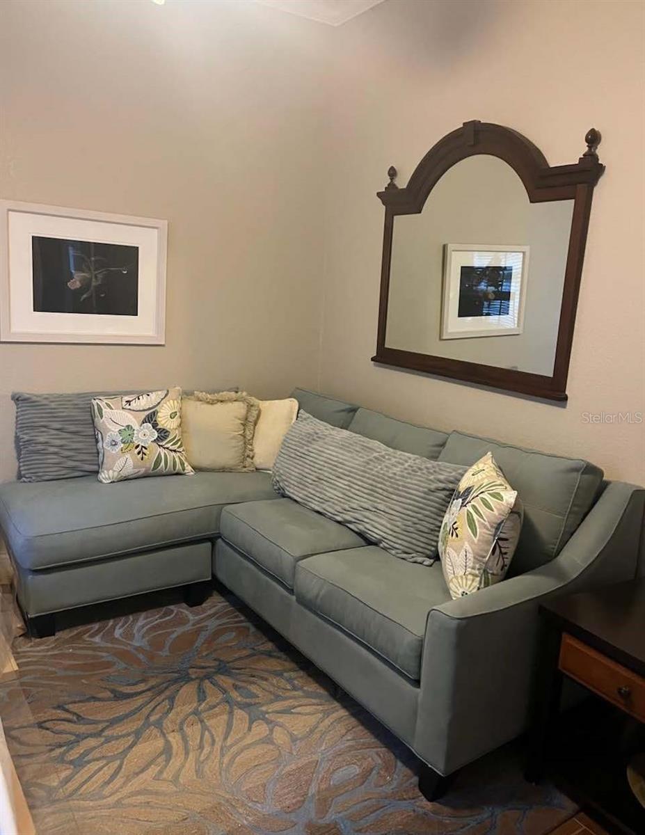 MISSION VALLEY ESTATE SEC A - Residential