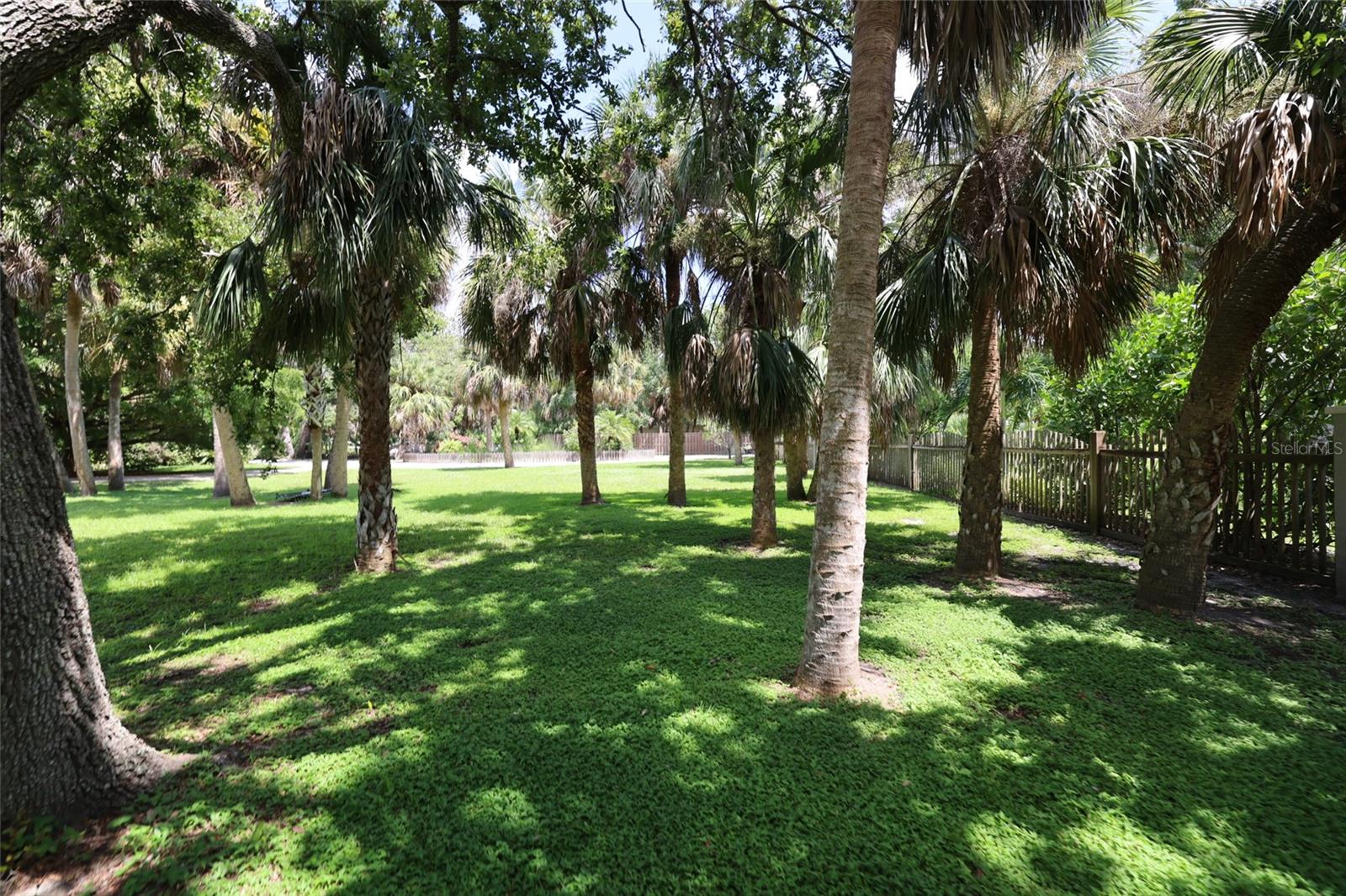 MISSION VALLEY ESTATE SEC A - Residential